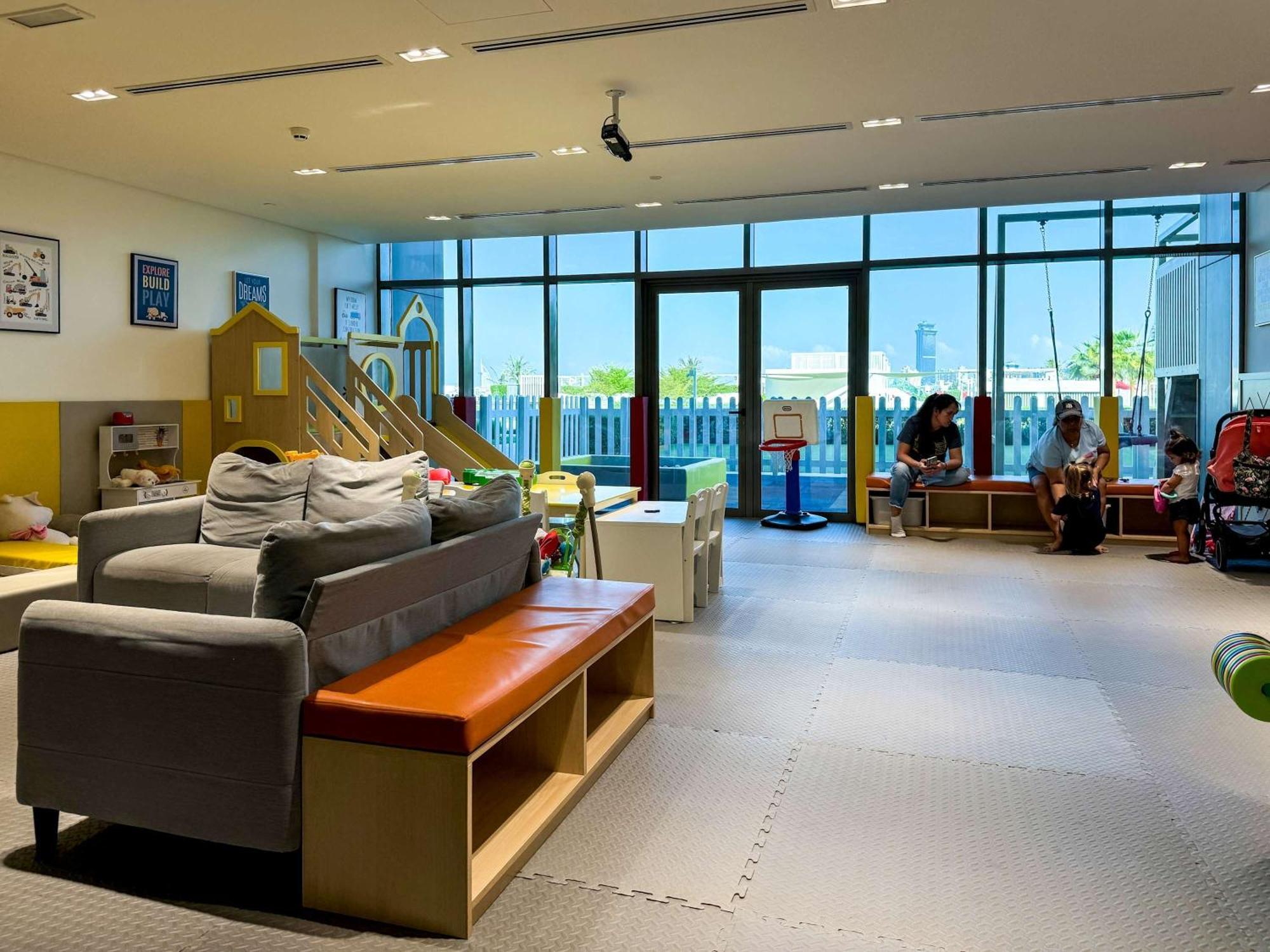 Spacious Beachfront 2 Bedroom Apartment - The 8 Dubai Exterior photo